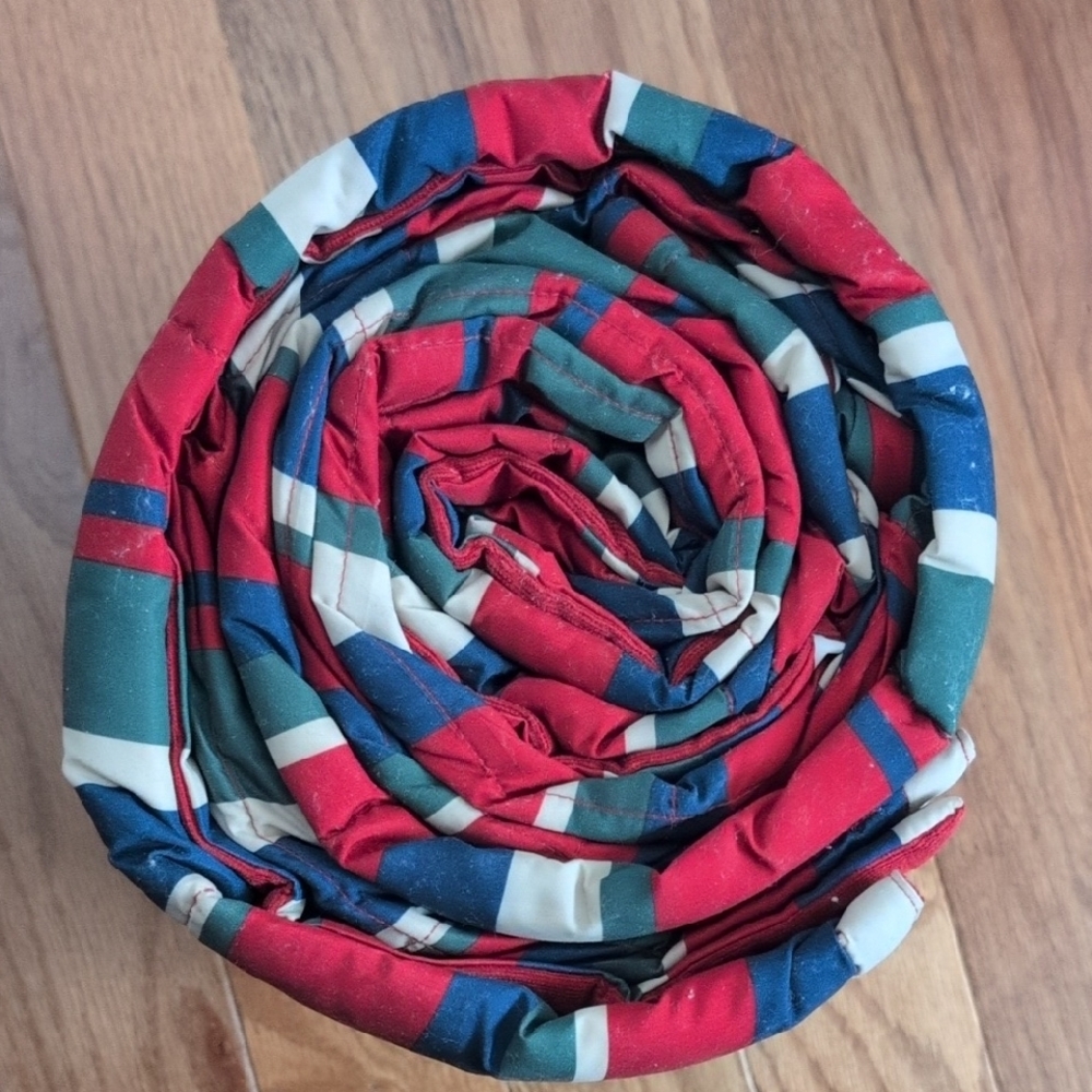 The Geat One Oversized Down Throw - Picture 3 of 3